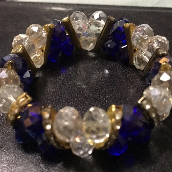 Beautiful bracelet - Picture 2 of 3
